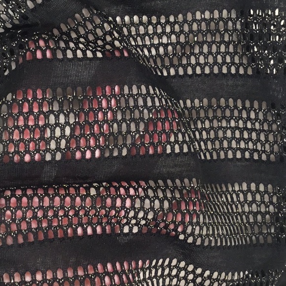 THE LIMITED SHEER TOP - Picture 5 of 8